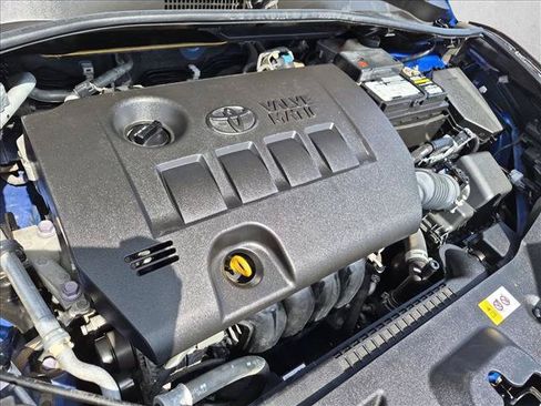 Used 2020 Toyota C-HR XLE FWD image 22