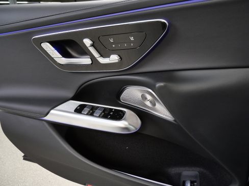 New 2026 Mercedes-Benz E 450 4MATIC Sedan image 13