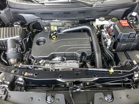 New 2026 Chevrolet Equinox RS w/ LPO, Floor Liner Package FWD image 21