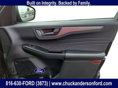 Used 2023 Ford Escape Active image 24