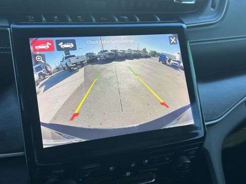 Used 2023 Jeep Grand Cherokee L Limited w/ Luxury Tech Group II image 29