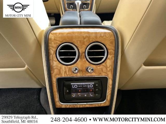 Used 2015 Bentley Flying Spur W12 AWD/4WD image 17