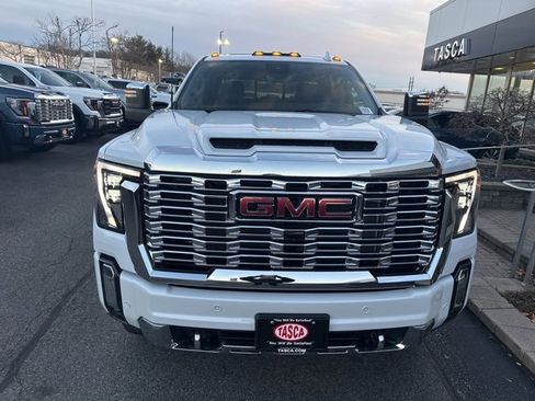 New 2026 GMC Sierra 2500 Denali w/ Denali Reserve Package image 2