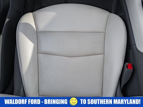 Used 2022 Cadillac XT5 Premium Luxury image 37