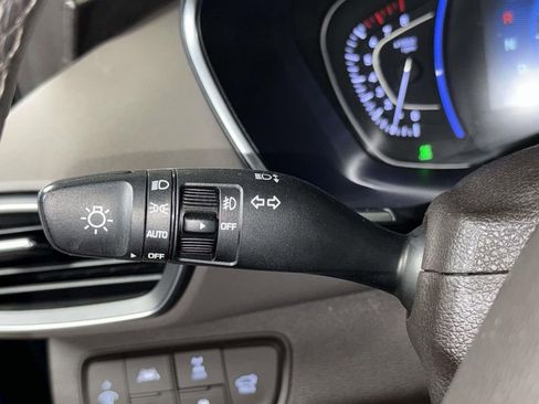 Used 2020 Hyundai Santa Fe Limited AWD/4WD image 31