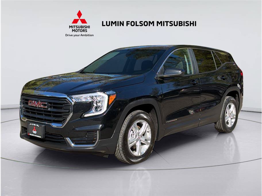 Used 2024 GMC Terrain SLE AWD/4WD image 1