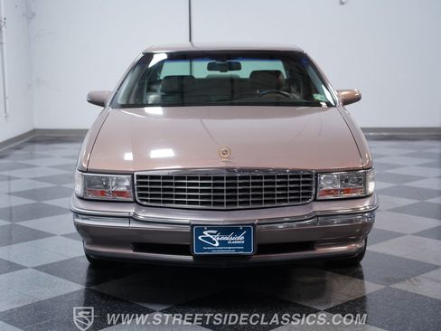Used 1995 Cadillac De Ville Sedan FWD image 15