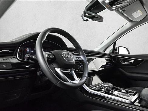 Used 2023 Audi Q7 2.0T Premium w/ Convenience Package image 10
