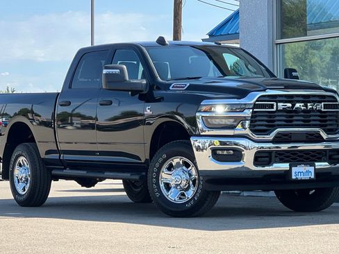 New 2025 RAM 2500 Tradesman AWD/4WD image 2