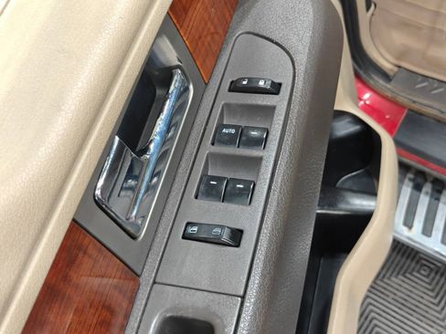 Used 2010 Ford F150 Lariat RWD image 36