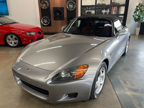 Used 2001 Honda S2000 image 3