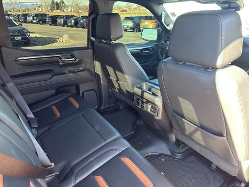 Used 2023 GMC Sierra 1500 AT4 w/ Technology Package image 22
