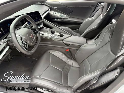 Used 2026 Chevrolet Corvette Stingray Coupe w/ 1LT RWD image 11