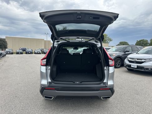 Certified 2025 Honda CR-V Sport Touring image 10