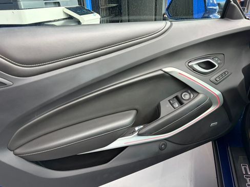 Used 2023 Chevrolet Camaro LT RWD image 13