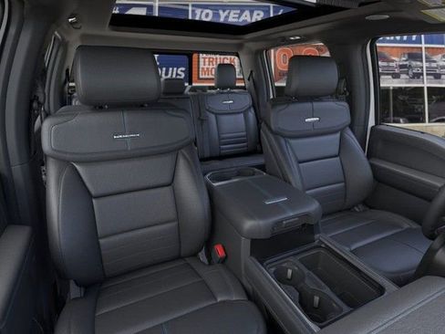 New 2026 Ford F250 Platinum image 10