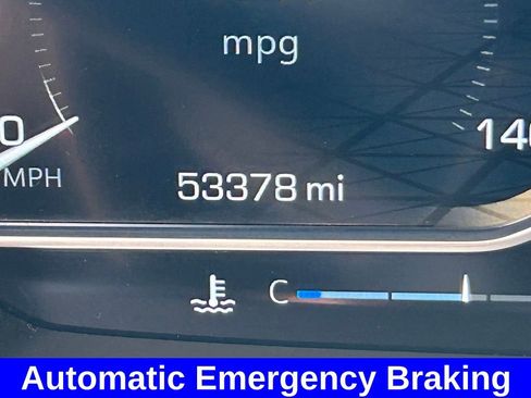 Used 2023 GMC Yukon XL SLT image 47