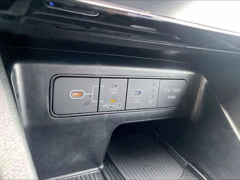 Used 2025 Hyundai Tucson SEL FWD image 32