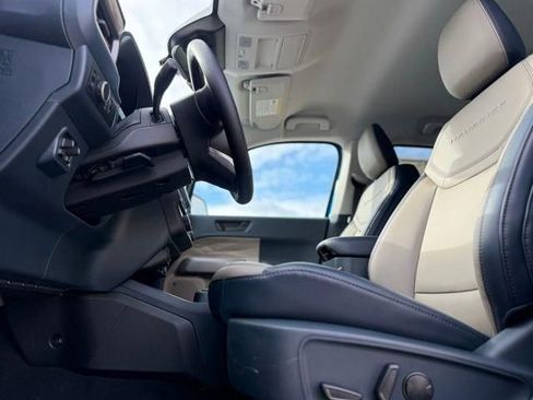 New 2026 Ford Maverick Lariat w/ 4K Tow Package image 15