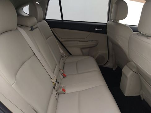 Used 2014 Subaru Crosstrek 2.0i Limited w/ Popular Package #2 image 19