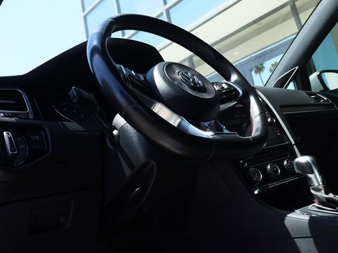 Used 2019 Volkswagen GTI SE w/ SE Experience Package image 41