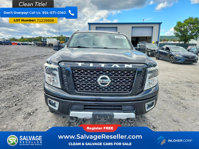 Used 2017 Nissan Titan PRO-4X w/ Pro-4x Convenience Package AWD/4WD image 7