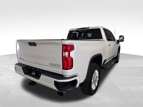 Used 2023 Chevrolet Silverado 2500 High Country w/ Technology Package image 5