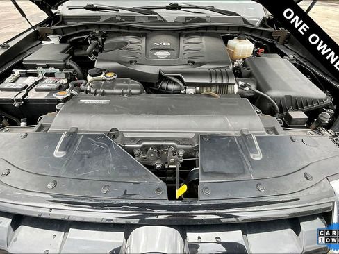 Used 2022 Nissan Armada SL w/ Captain's Chairs Package image 30