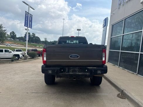 Used 2017 Ford F350 XLT w/ XLT Value Package AWD/4WD image 6