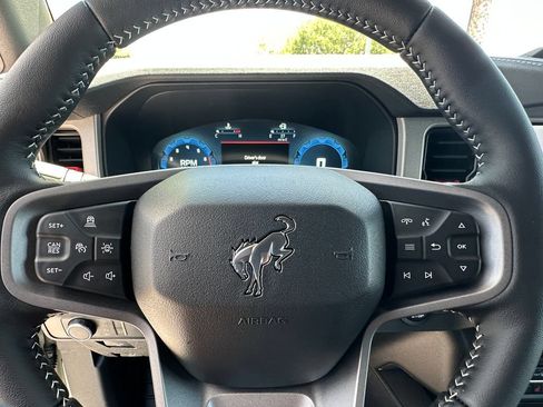 New 2026 Ford Bronco Outer Banks w/ Sasquatch Package AWD/4WD image 21