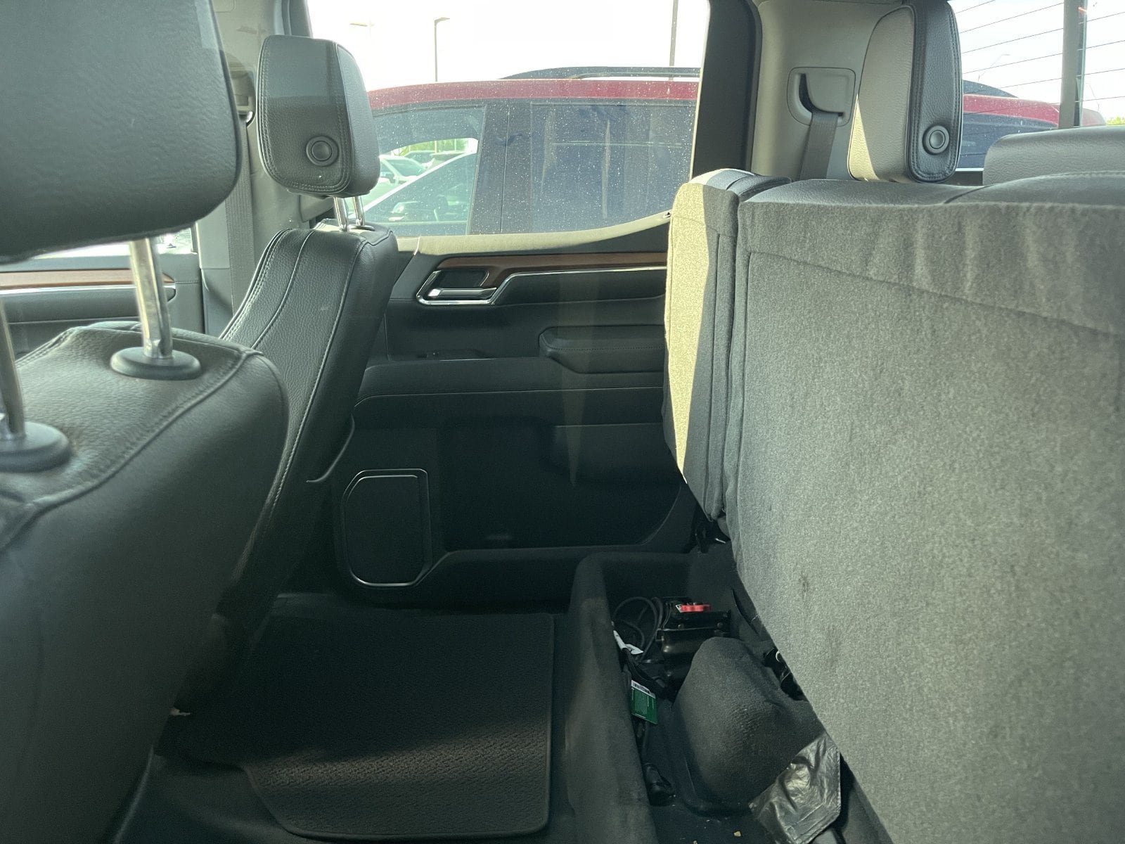 Used 2023 GMC Sierra 1500 Denali w/ Denali Reserve Package AWD/4WD image 9
