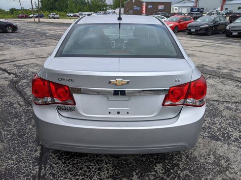 Used 2014 Chevrolet Cruze LT FWD image 4