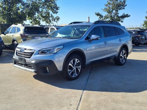 Used 2021 Subaru Outback Limited image 21