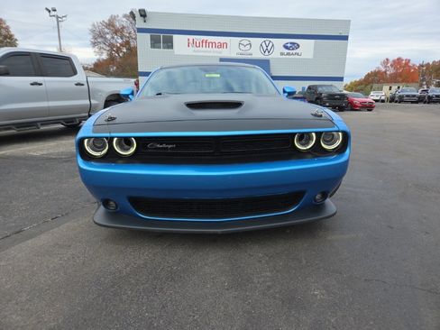 Used 2019 Dodge Challenger R/T Scat Pack w/ T/A Package image 2