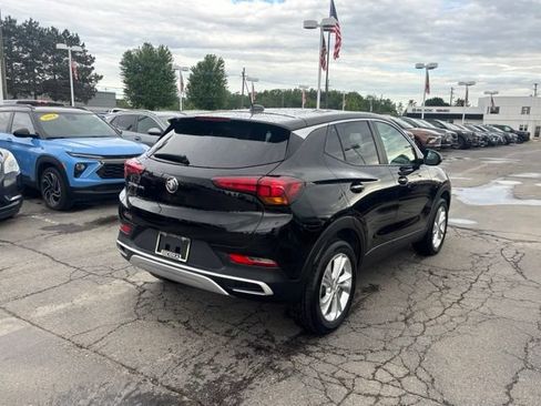 Used 2023 Buick Encore GX Preferred w/ Cold Weather Comfort Package AWD/4WD image 5
