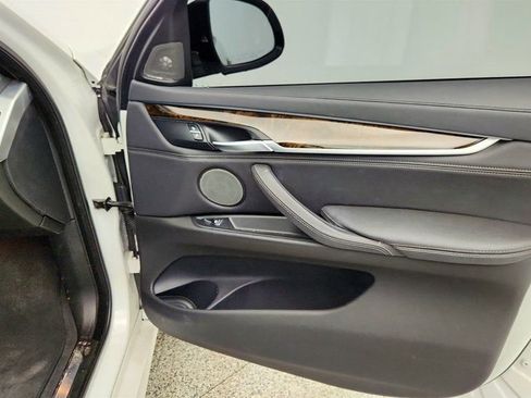 Used 2019 BMW X6 xDrive35i w/ M Sport Package image 26