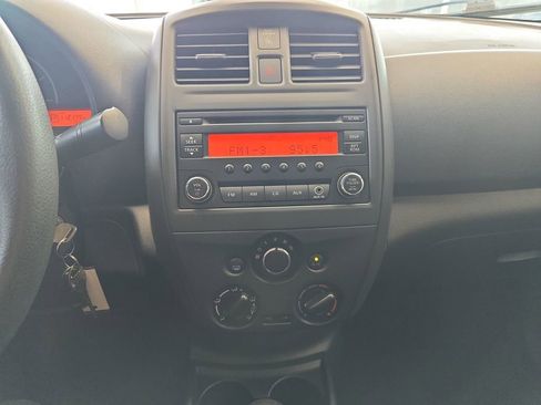 Used 2016 Nissan Versa S Plus image 22