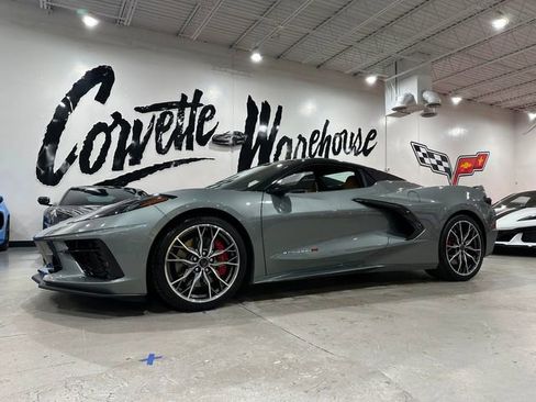 Used 2024 Chevrolet Corvette Stingray Preferred Conv w/ Z51 Performance Package RWD image 1