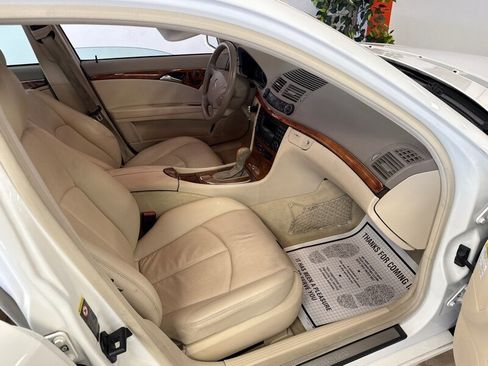 Used 2003 Mercedes-Benz E 320 Sedan image 7
