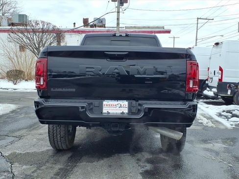 Used 2025 RAM 2500 Laramie w/ Night Edition image 19