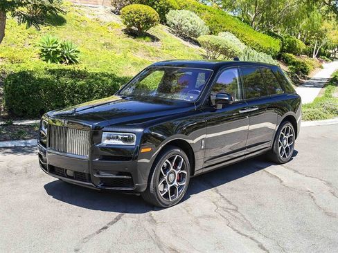 Used 2021 Rolls-Royce Cullinan Black Badge AWD/4WD image 13