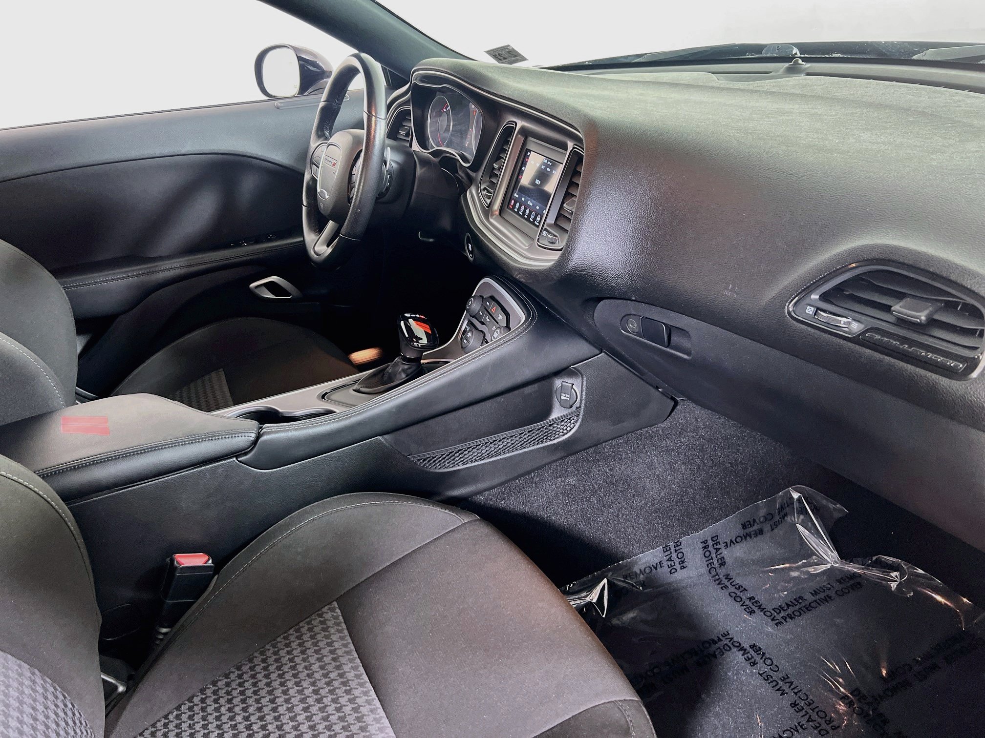 Used 2022 Dodge Challenger R/T RWD image 26