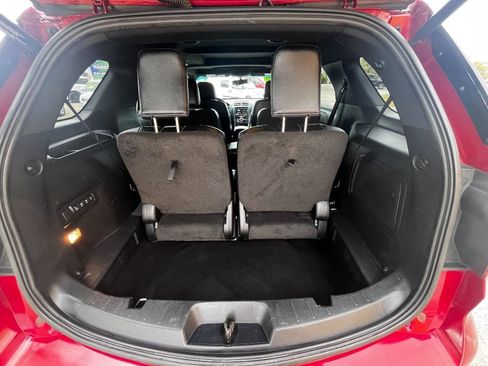 Used 2016 Ford Explorer Sport w/ Equipment Group 401A image 17