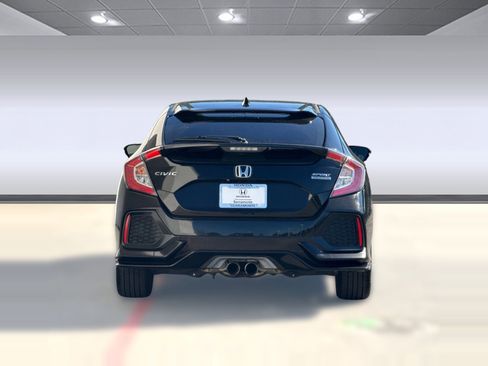 Used 2019 Honda Civic Sport Touring image 10