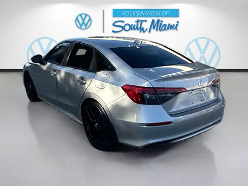 Used 2024 Honda Civic Sport image 5