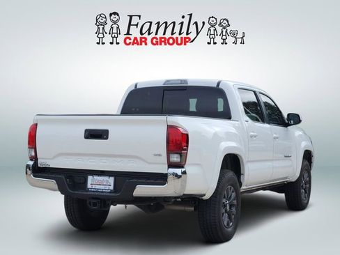 Used 2023 Toyota Tacoma SR5 RWD image 3