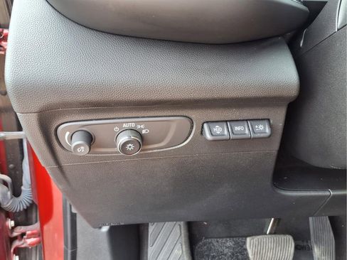 Certified 2023 Buick Envision Avenir AWD/4WD image 12