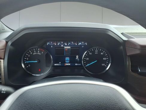 Used 2024 Ford Expedition Limited image 18