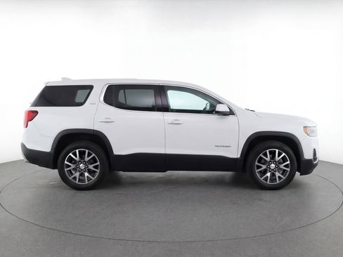 Used 2023 GMC Acadia SLT AWD/4WD image 11