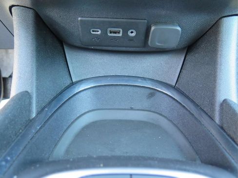 Used 2025 Chevrolet Malibu LT FWD image 15